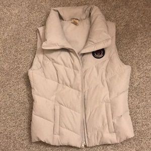 Hollister puffer vest
